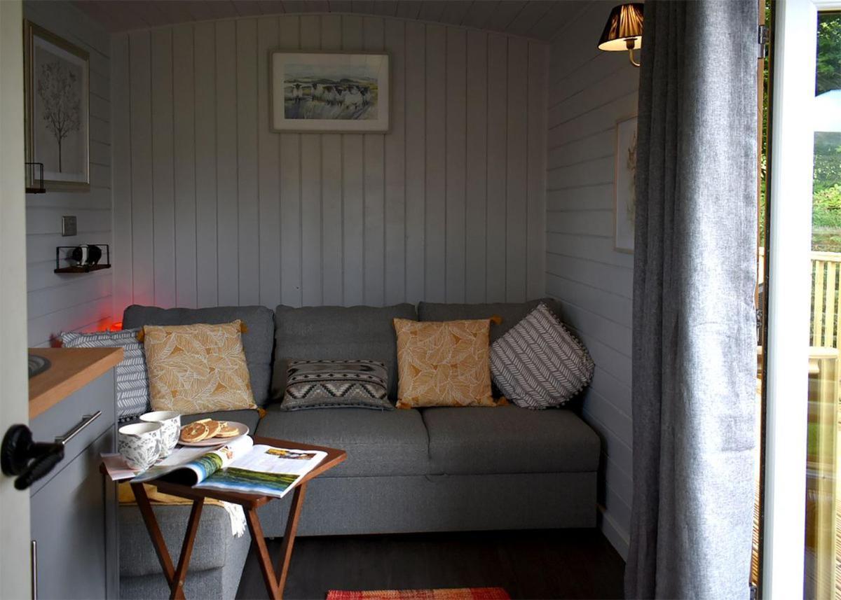 וולשפול Riverview Lodges And Glamping מראה חיצוני תמונה