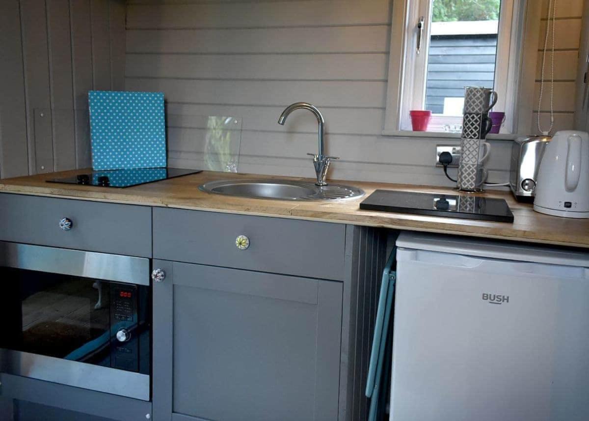 וולשפול Riverview Lodges And Glamping מראה חיצוני תמונה